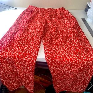 Large wide leg flowy pants